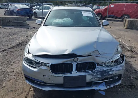 2017 BMW 330I xDrive из США, поврежденный, VIN WBA8D9C52HK677809